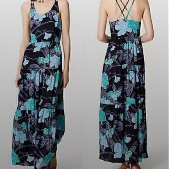 LOFT Dresses & Skirts - 🔆 Loft navy blue floral tiered maxi dress